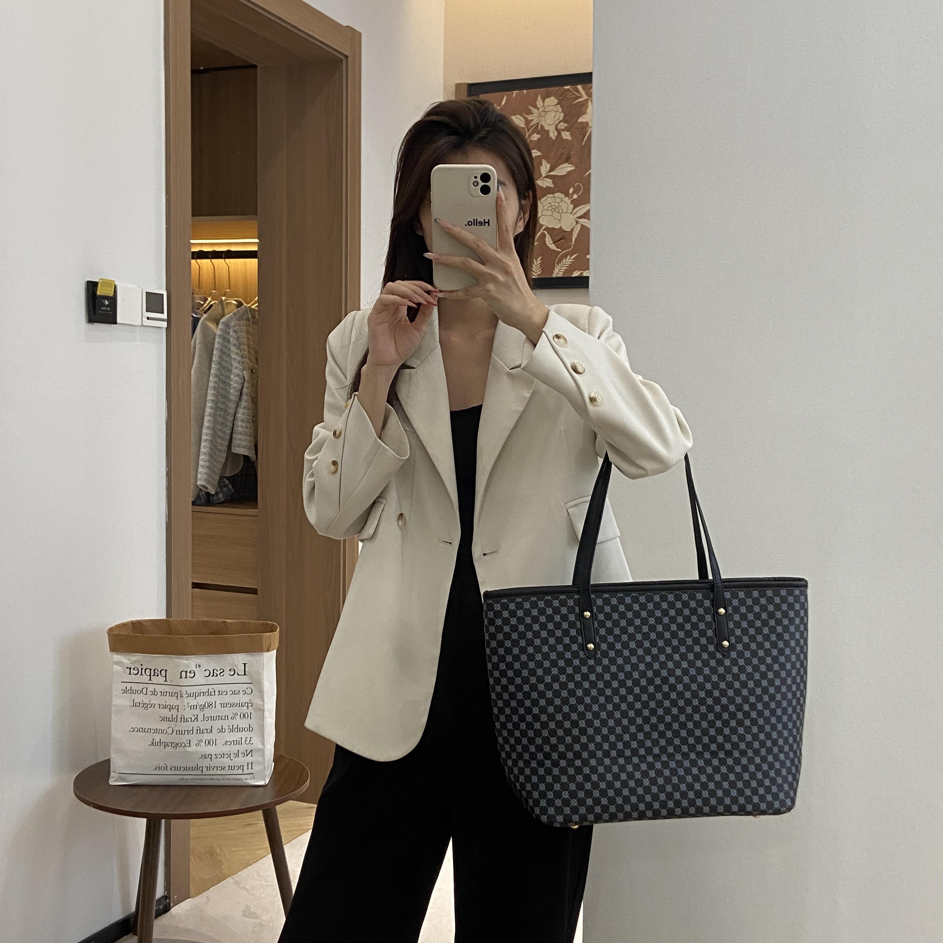 CH10ZND TAS-MORA CLASSIC Tas Wanita Elegan dengan Desain Mewah dan Tali Panjang untuk Gaya Harian tote bag wanita terbaru  tas selempang cewek terbaru 2026  tas sling bag  tote bag wanita kuliah tas wanita selempang model baru 2026