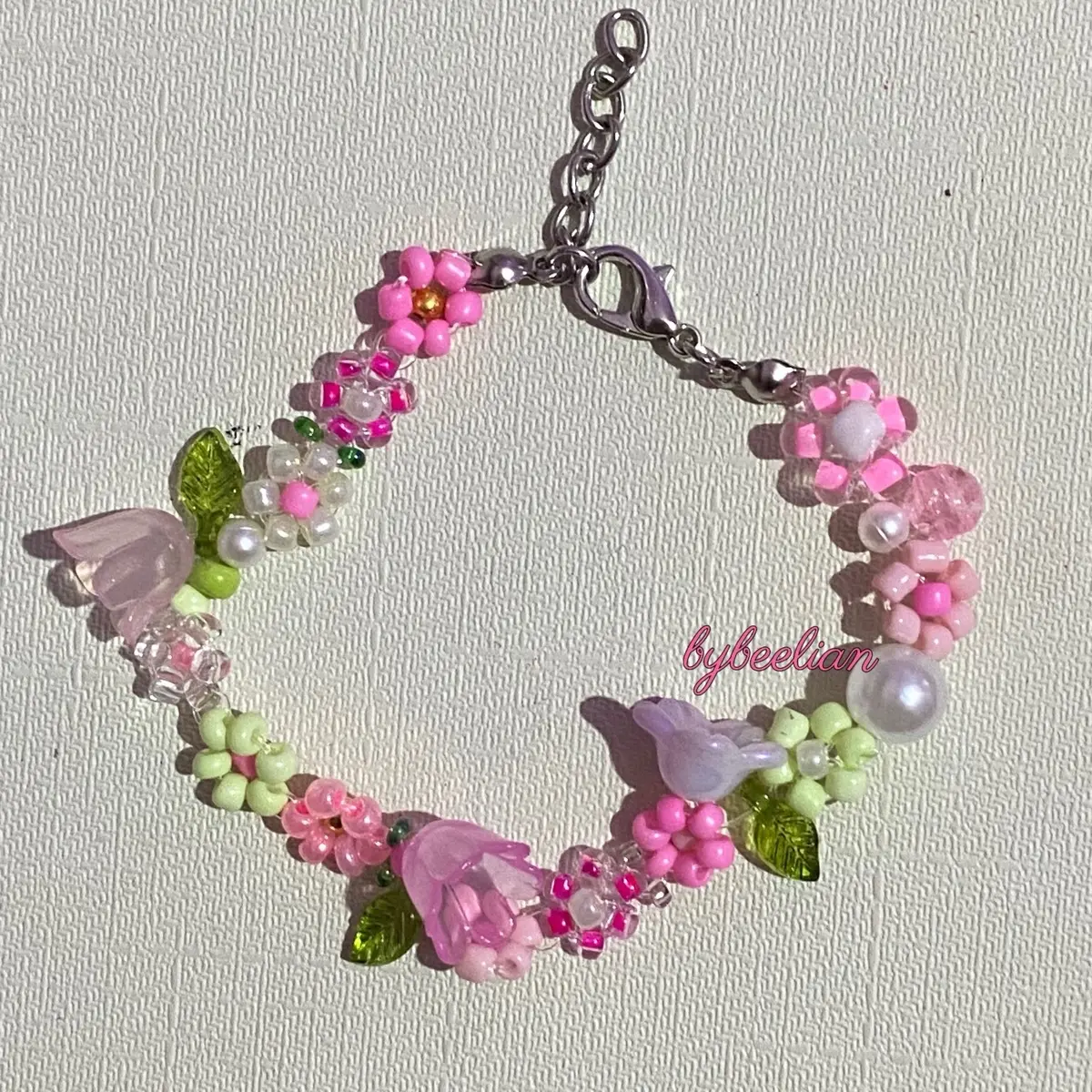 Daisy Bracelet | Gelang Manik bunga