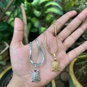 KALUNG DAN LIONTIN KURA KURA TITANIUM ANTI KARAT ANTI LUNTUR (KALUNG WAJIB RIQUES)