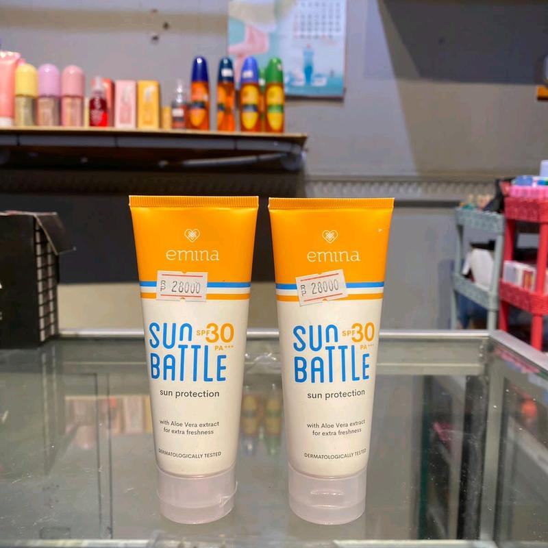 SUNSCREEN EMINA Perawatan Muka Wajah 60ml 0