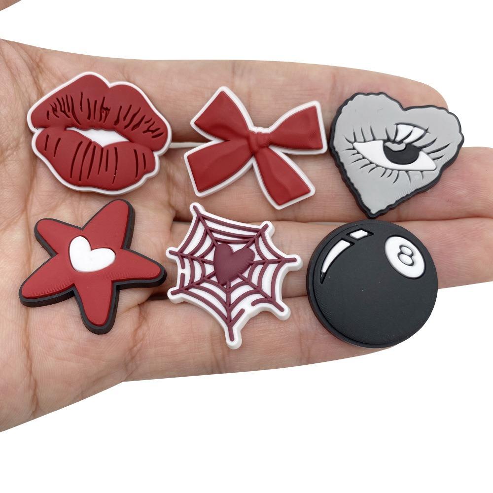 Penjualan 1pcs cartoon Seri shoe charms  DIY  Sepatu Taman Sandal Pin Aksesori Sepatu Hadiah Ulang Tahun Anak