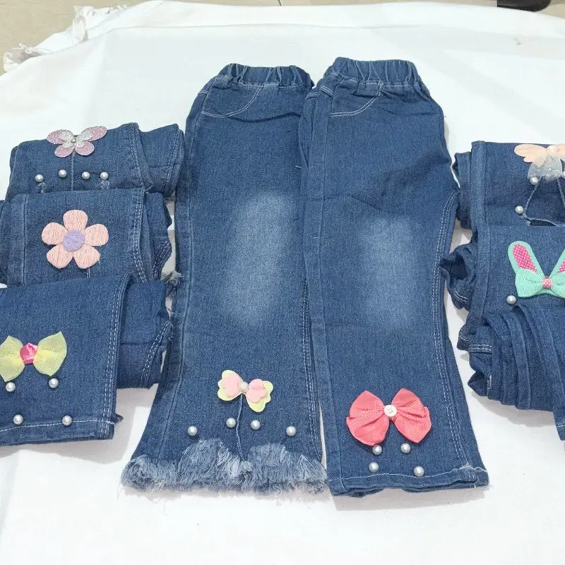 2 pcs celana jeans anak usia 1-5 tahun Perempuan Denim 2