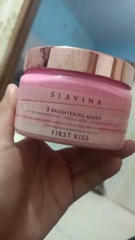 Product Review of SLAVINA Organic Rice Body Scrub First Kiss | scrub badan untuk menghilangkan bekas luka from C**a 1