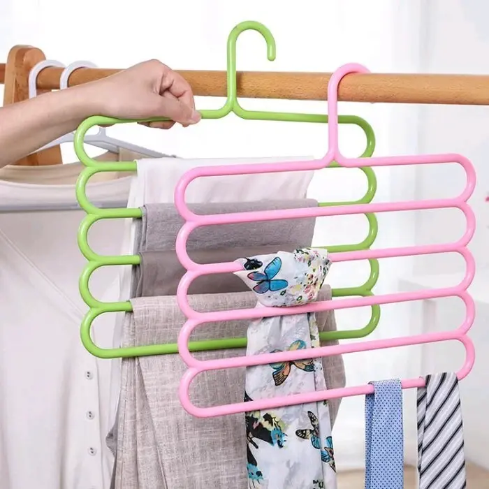 Gantungan Hanger Baju Kerudung 5 Susun Serbaguna Pakaian Plastik
