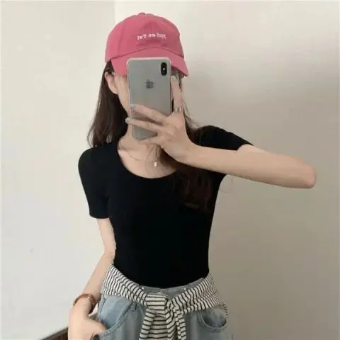 Áo Thun Ngắn Thường Ngày Cho Nữ, Màu Đen, Cổ Tròn, Phong Cách Hàn Quốc, Ngọt Ngào Và Thời Trang, Eo Cinching, Áo Ôm Sát Thích Hợp Cho Mùa Hè