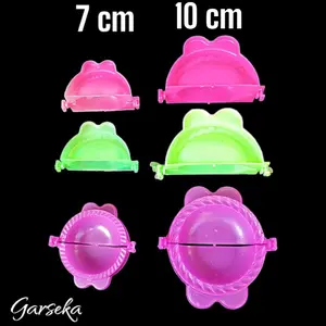 cetakan pastel cetakan cireng isi tersedia 4 ukuran.5 cm,7.5 cm,10 cm,11,5 cm an besar Kitchenware Peralatan Dapur Plastik