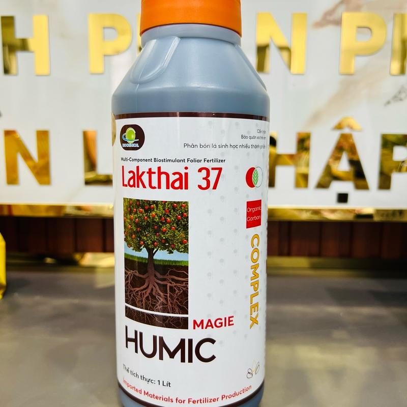 Phân Bón Lá Sinh Học Nhiều Thành Phần. Chai 1000ml LakThai Magie Xanh Lá Dày Lá Tăng Hấp Thu Dinh Dưỡng Kích Rễ Cải Tạo Đất Chai Cứng Bạc Màu. Sử Dụng Mọi Giai Đoạn Cây Trồng
