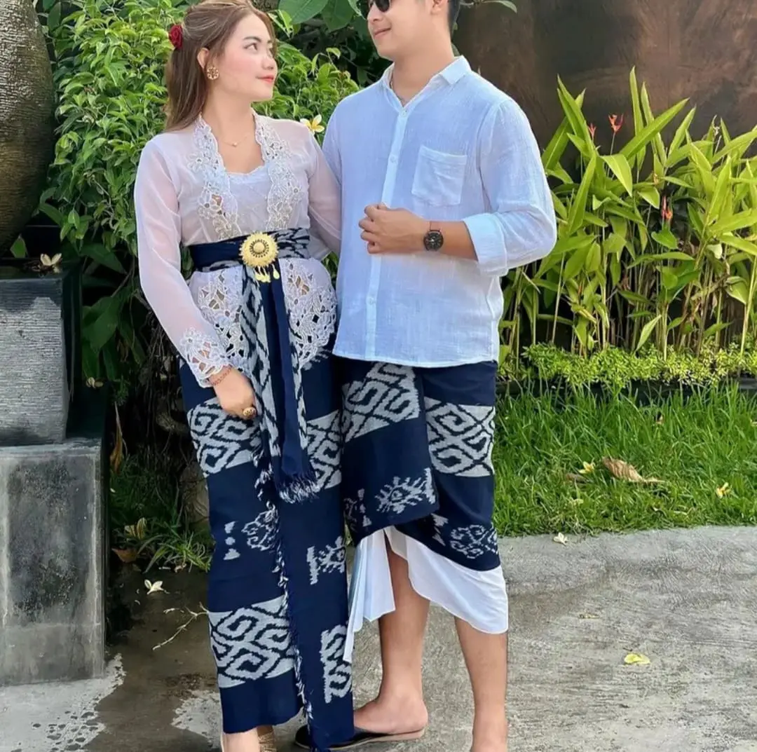 Kamben Premium Couple Blanket - Saput Blanket / Busana Adat Bali Motif Pasangan Pasangan Tenun set pakaian couple