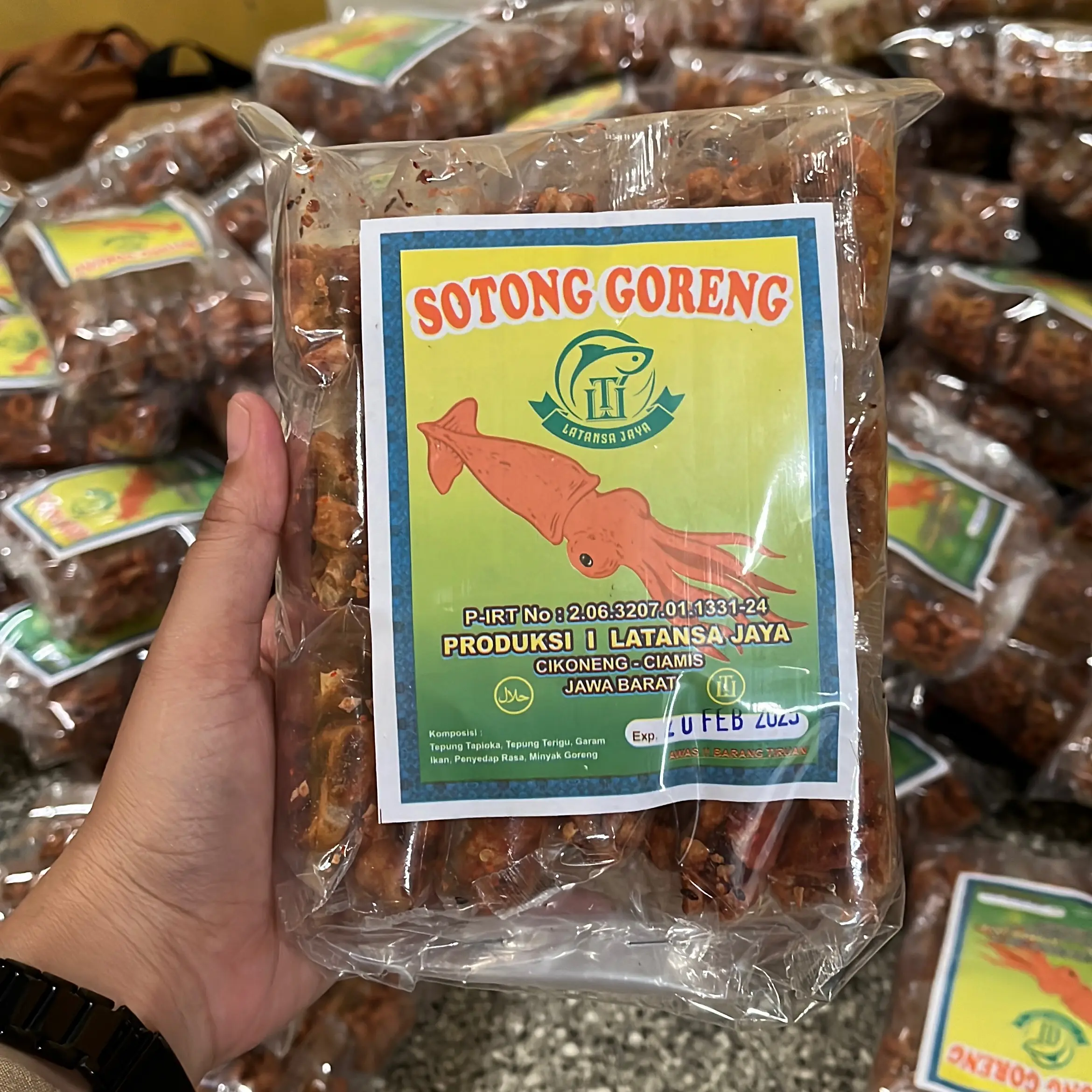 1 pak sotong goreng isi 20 bungkus - latansa jaya