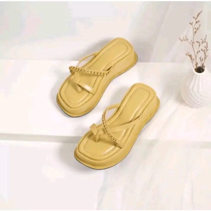 DNF store - Sandal Rantai Wanita Kekinian Wadges Style Terbaru 2024 Sendal Jepit Rantai Kondangan