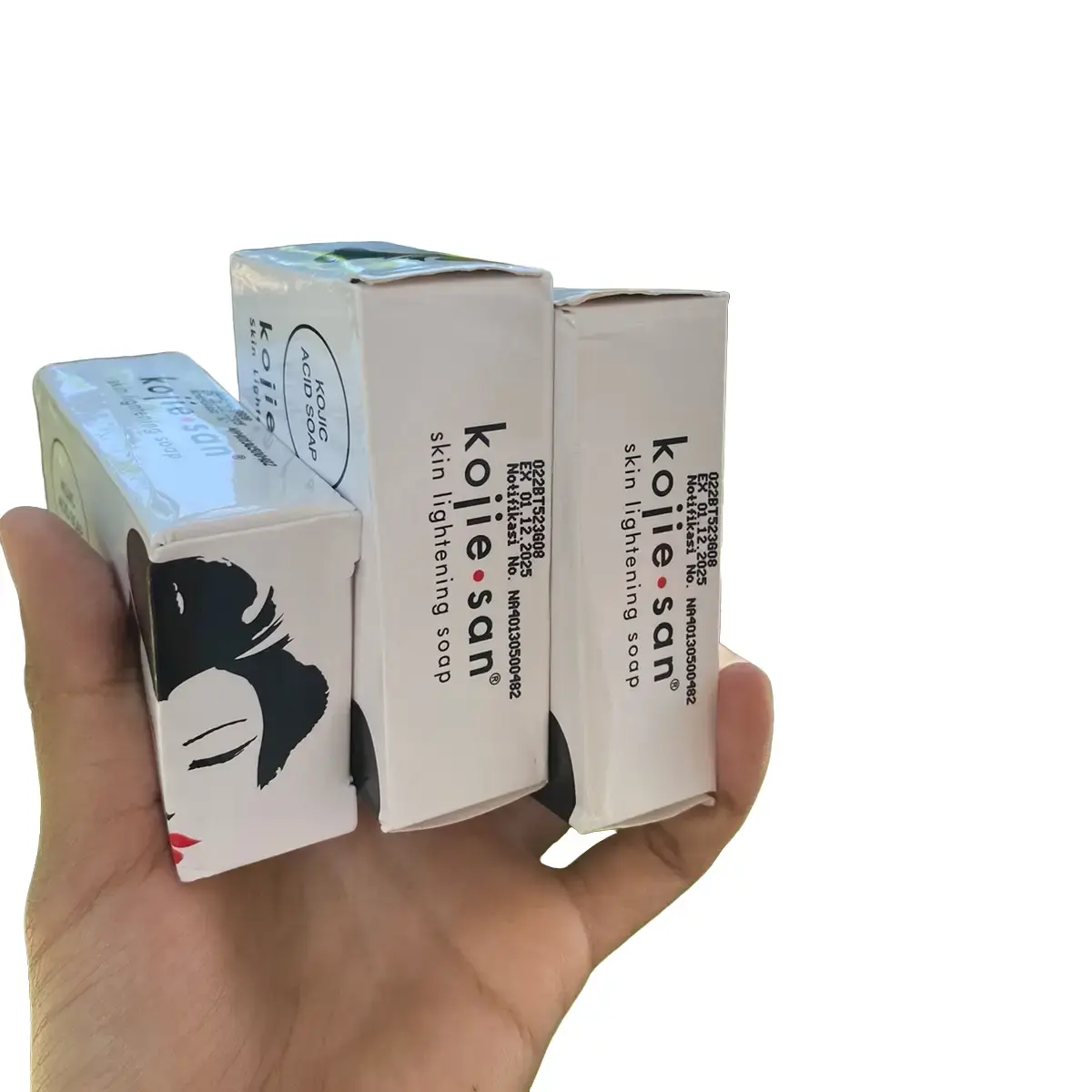 Sabun pemutih kojie san beli 3 lebih hemat
