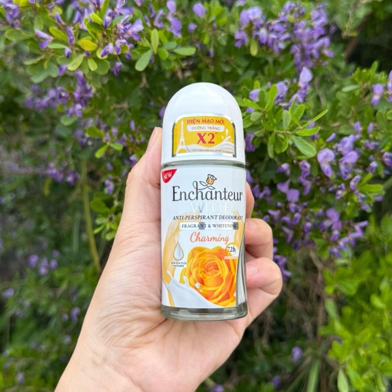 Lăn Khử Mùi Enchanteur Charming Sáng Da 50ml