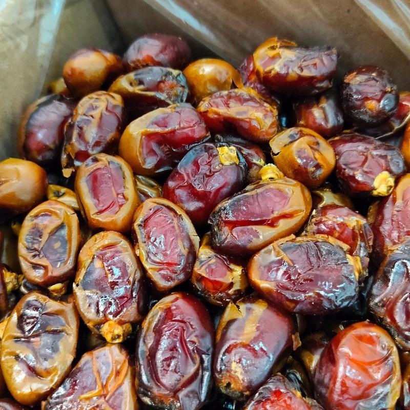 Kurma Mesir 1kg Golden Valley Basah 2