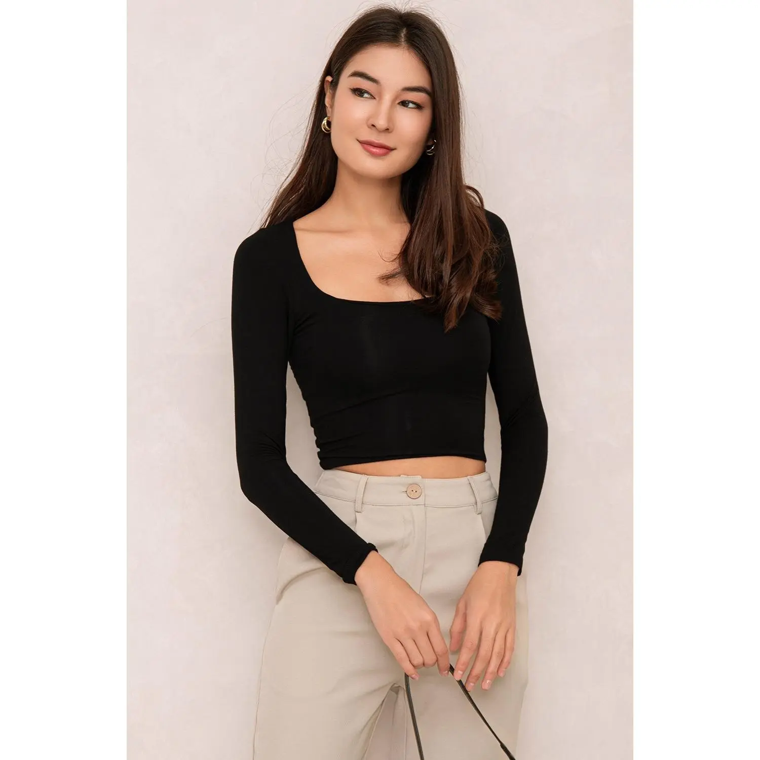 SHOPSASSYDREAM Shan Padded Top Black *MM*
