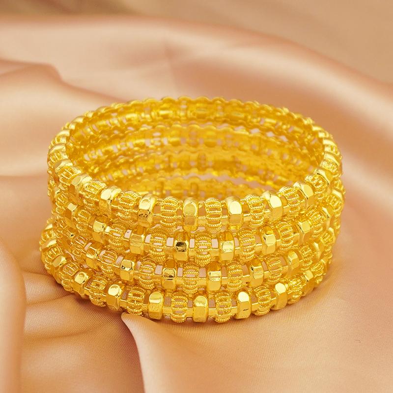 Product Introduction of An Elegant Classical Style Copper Bracelet Suitable For Women To Wear - Luxury Bracelet With Floral Design, Suitable For Daily Wear And Gift Giving, 1 Piece For Ramadan 3