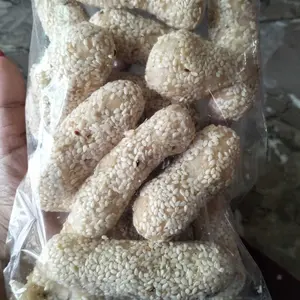 Kue Manco Ketan Mini Bola Wijen 6-8cm Dilapisi Gula dan Wijen Camilan Tradisional Populer di Indonesia Ready Stok
