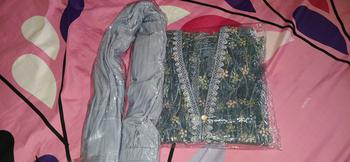 Product Review of Ayasha - One Set Kondangan Vest Brokat Tile dan Rok Plisket Premium from d**a 1