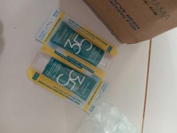 Product Review of [TWINPACK] WARDAH UV Shield Acne Calming Sunscreen - Skincare from W**a W**a Y**i 1