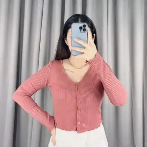 Caterpil_Storee• Cardigan Rajut Waffle Crop Top Wanita Caterpil_Storee• Cardigan Rajut Waffle Crop Top Wanita