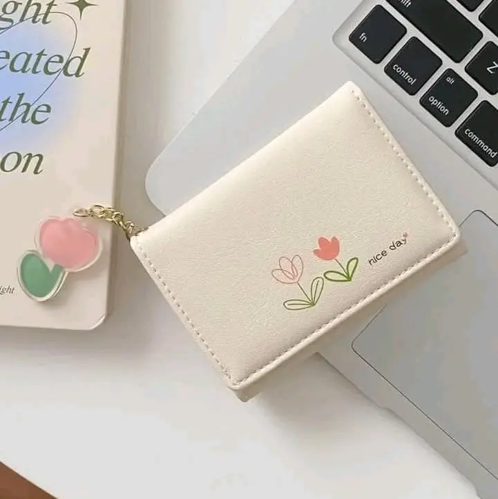 rekomendasi dompet aesthetic cantik buat cewek