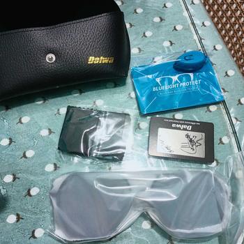 Product Review of Cermin Mata Hitam Memandu, Dwi, Photochromic dan Terpolarisasi, Fleksibel, Untuk Lelaki, Warna Lelaki, Sesuai untuk Mendaki dan Memancing, Cermin Mata Matahari Klasik, Perlindungan UV400, Cermin Mata Sukan Luaran from T**a 1