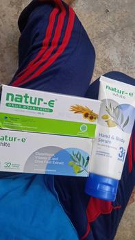 Product Review of Natur E White Brightening Series from D**i Y**i 0
