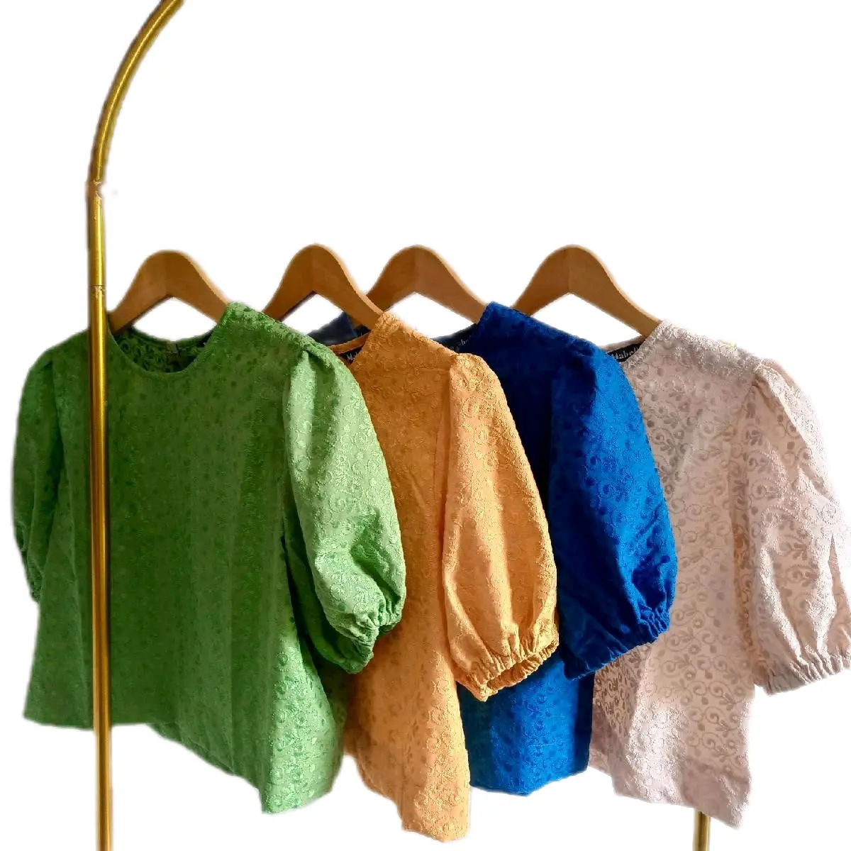 atasan crop katun bordir lengan7/8 karet