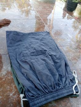 Product Review of 100k Dpt 5Pcs Celana Kanvas Semi Jeans Kolor Harian Santai Abu Cargo Karet Melar Nyaman Lembut Casual Pria from A**n 3