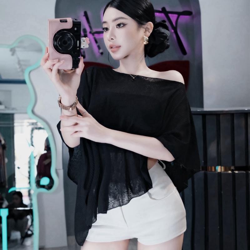    TÚ HỶ   - H22 - ÁO LƯỚI DÀI VẠT XÉO  KÈM ÁO THUN ỐNG CÚP BÊN TRONG 