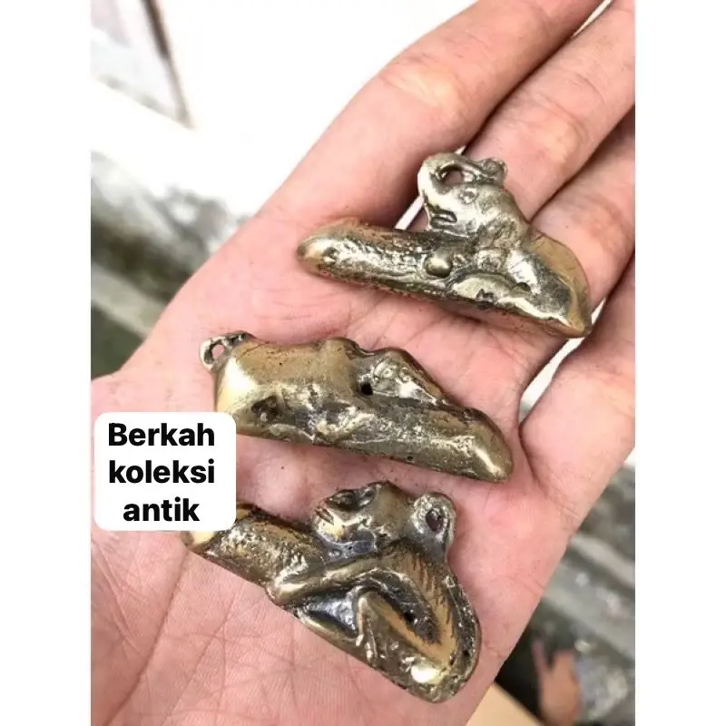 Sarutomo bahan Kuningan - sarutomo