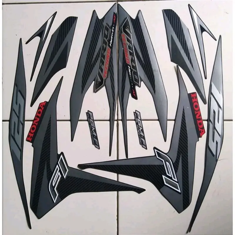 stripping standar striker list body motor Vario Techno 125 tahun 2012 full hitam Motorcycle