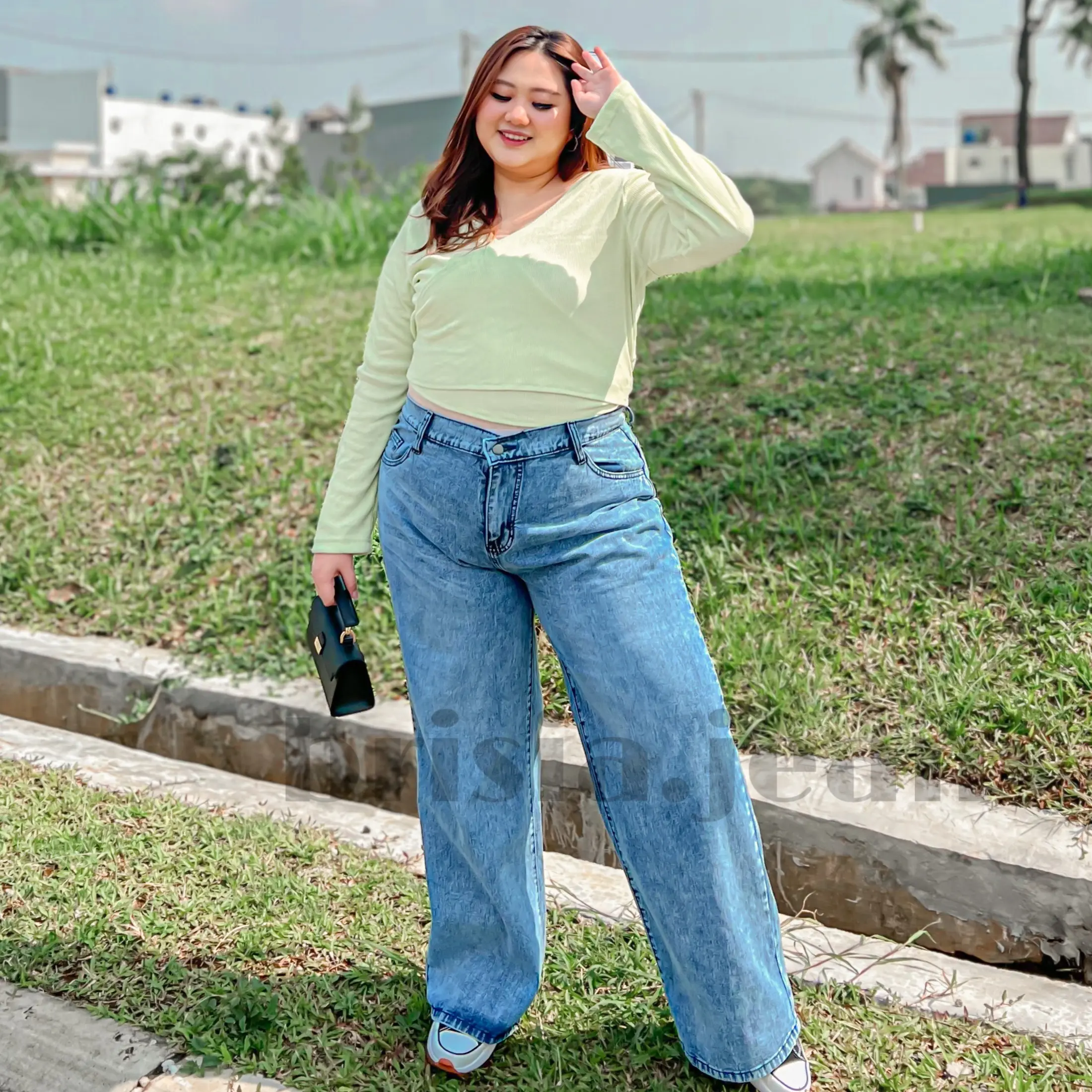 WENDY Boyfriend Jeans - Snow Blue Whisker / JUMBO SIZE / BIGSIZE