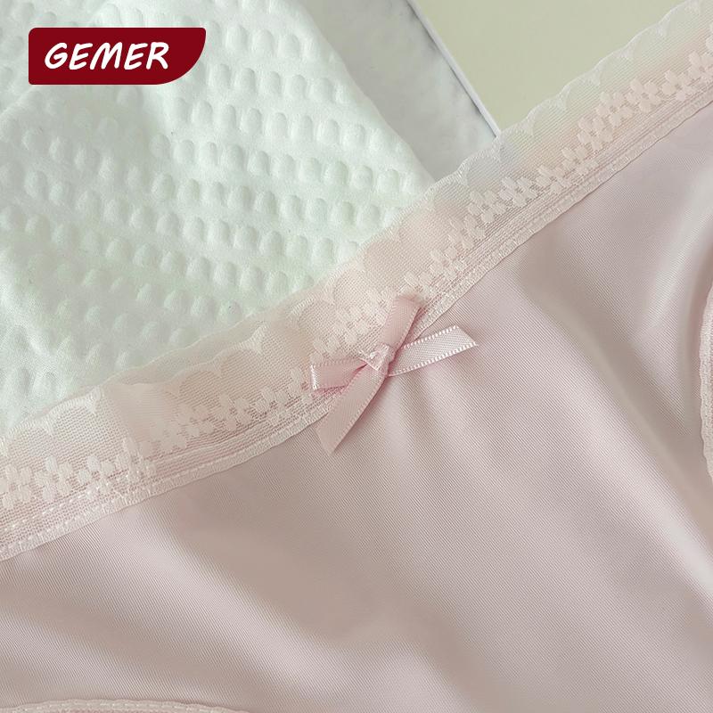 GEMER 7 Pcs Celana Dalam Wanita Bahan Ice Silk Seamless Anti Bakteri, Lembut Ramah Kulit, Pinggang Renda Romantis, Cocok Untuk Wanita Muda