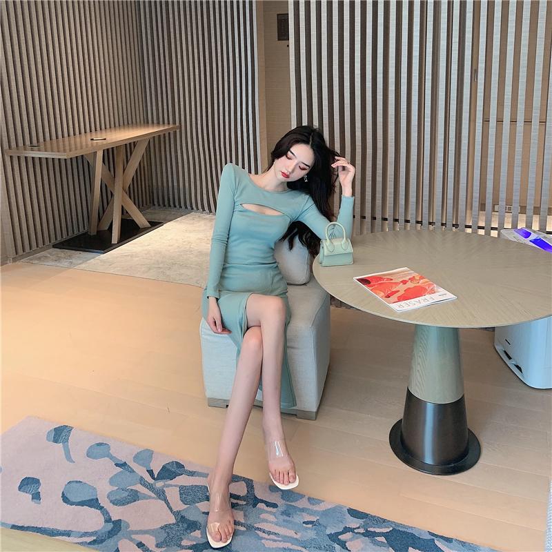 Product Introduction of Váy Dài Đáy Phong Cách Nữ Thần Thanh Lịch, Gợi Cảm, Rỗng, Xẻ Tà, Dáng Ôm 12
