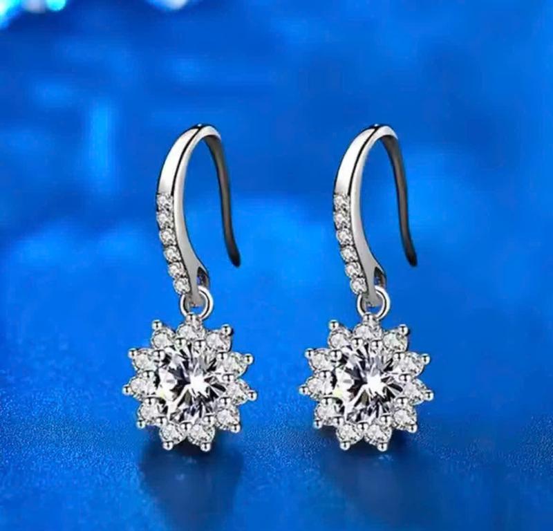  TS-034- BÔNG TAI THIẾT KẾ ĐÍNH ĐÁ MẶT HOA CÚC CAO CẤP SANG TRỌNG 