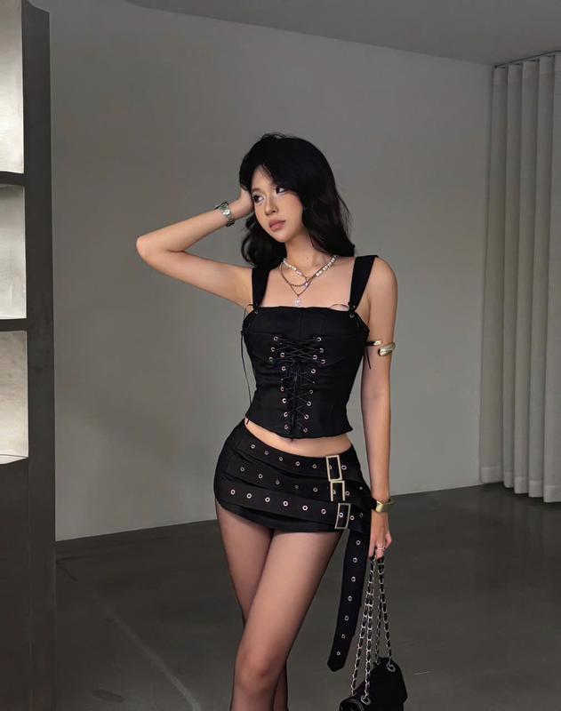  Set Áo Corset Kiểu Phối Chân Váy Giả Quần Phối Dây Nịch Cá Tính Gợi Cảm Phong Cách Y2K 