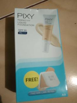 Product Review of Pixy Perfect Fit Liquid Foundation SPF35 PA++ Gratis Pixy UV Whitening Two Way Cake Refill Wajah from P**y 0