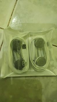 Product Review of HEADSET ORI ASLI SMSUNG SUPER BASS SUPPORT SEMUA TYPE DENGAN JACK 3.5MM from S**k 0