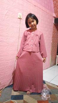 Product Review of Dungdungkids Gamis Anak Aurora Coquette 2 in 1 Knitt Plisket 3 - 11 Tahun from Y**i I**i 0