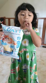 Product Review of BELI 3 GRATIS 2 - Floaty Snack Original 60 gr from I** F**a n**n 1