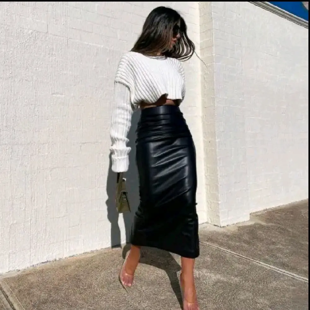 Skirt Leather Small Shavings / span wanita kulit Hitam Bawahan rok 7 kerja Nyaman Semi panjang