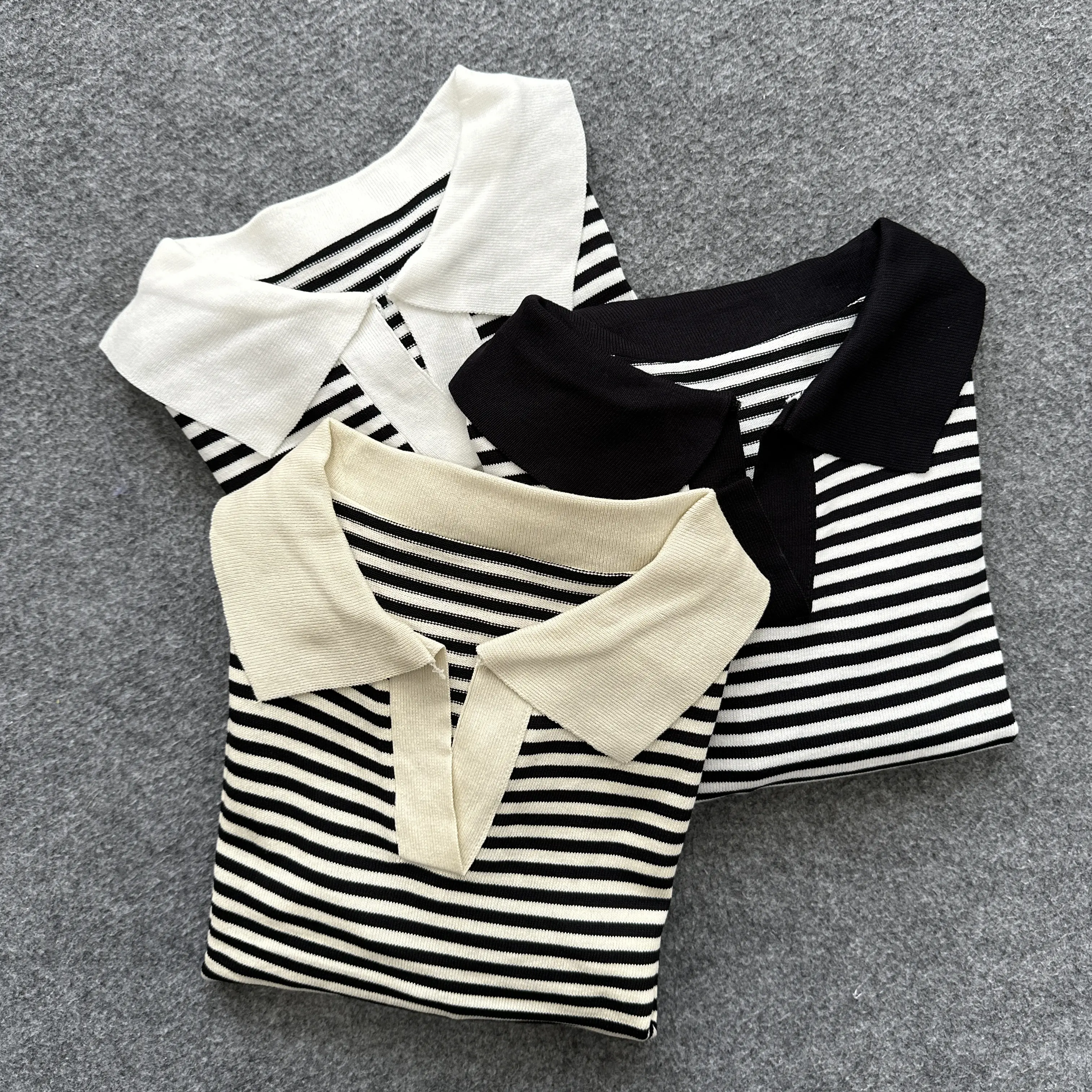 Atasan Wanita Garis-garis Collar /T-shirt Wanita /Mories Fashion