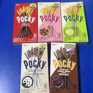 Glico Pocky 47gr Biskuit Stik Berbalut Krim Cocok untuk Camilan Sehari-hari Kemasan Praktis Mudah Dibawa