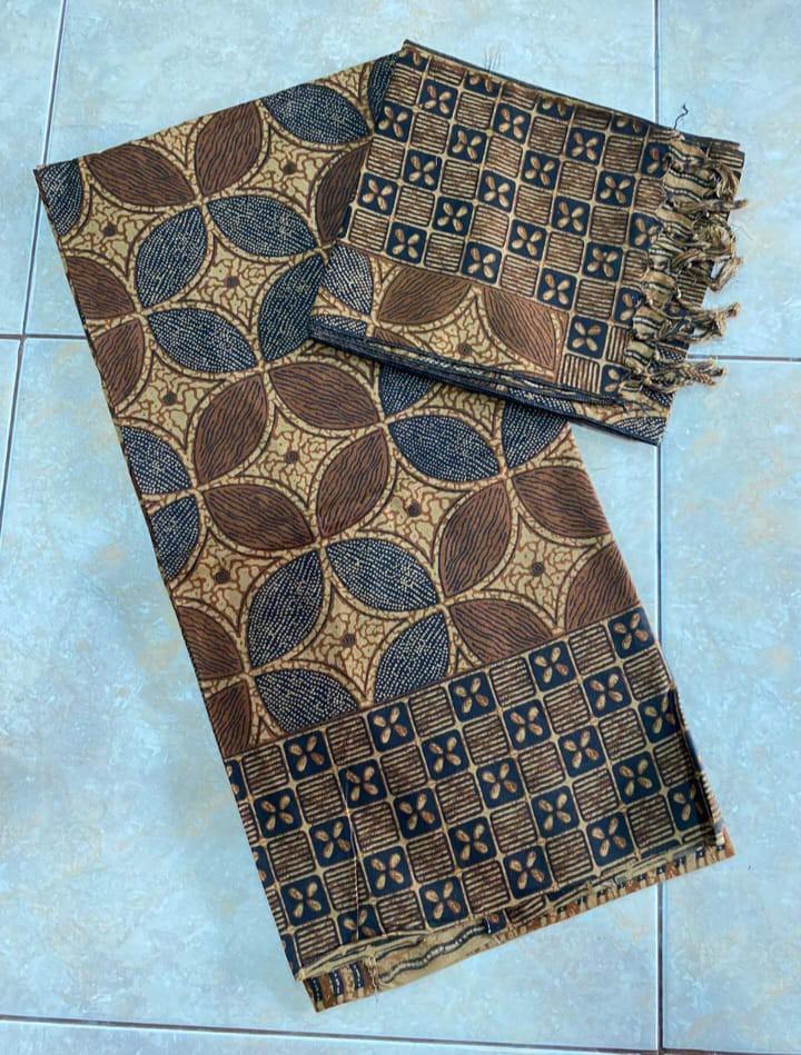 Product Introduction of Kamen  Motif batik  Katun lembaran set selendang 24