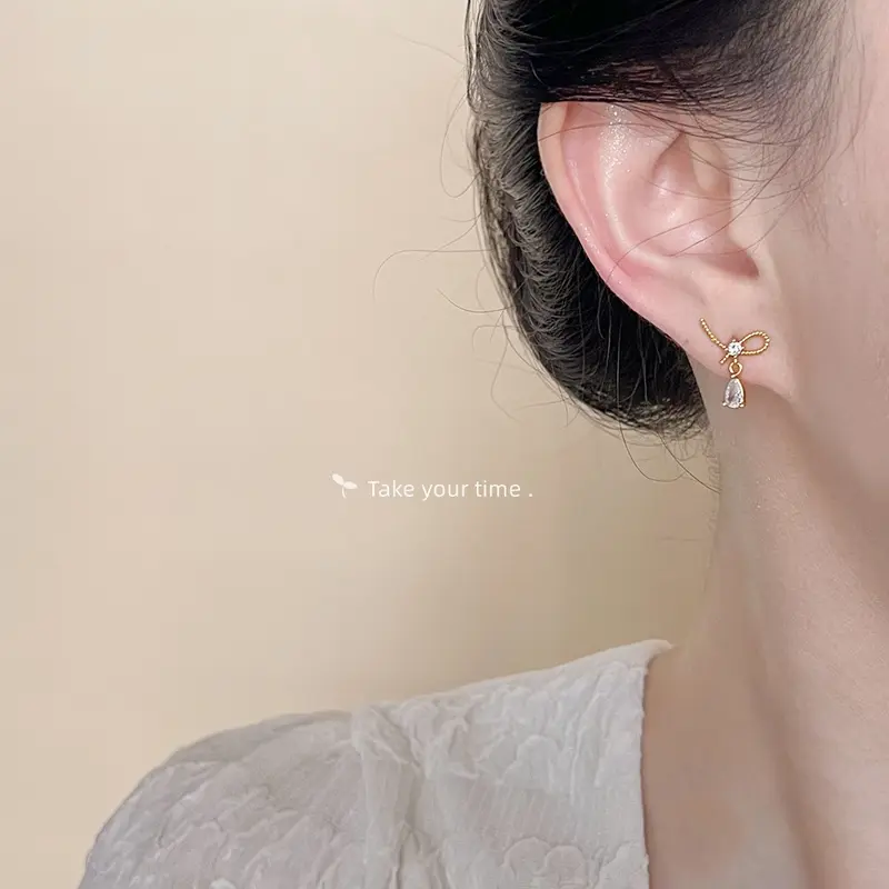 EMLYS.studio - HIMARI EARING - Anting Zircon Simple Elegant 1