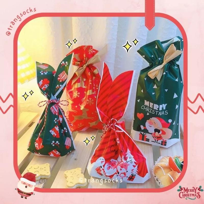 Túi đựng quà tặng Noel có dây rút hoạ tiết Giáng Sinh