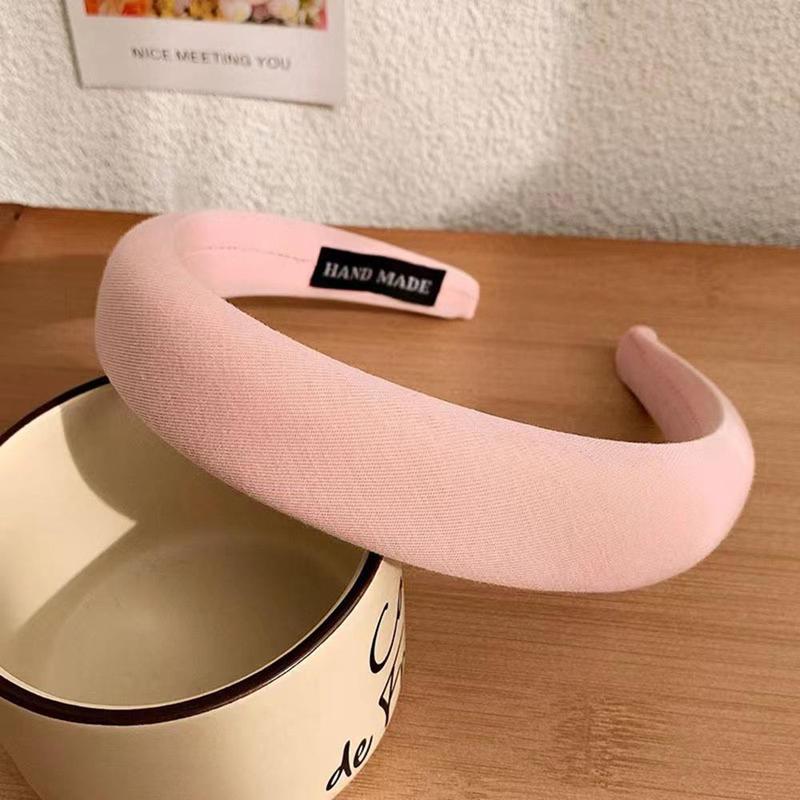 Product Introduction of YANKUN Sweet Style Pink Hairbands Wide-brimmed Face Wash Hair Bundles Fashionable Hairpins and Hair Accessories 15