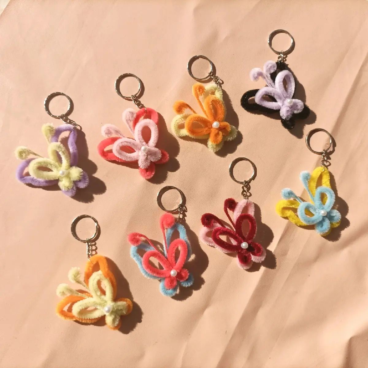 Keychain Butterfly Kupu-kupu Gantungan Kunci Pipe Cleaner Kawat Bulu Viral Aksesoris Tas Dompet Kunci