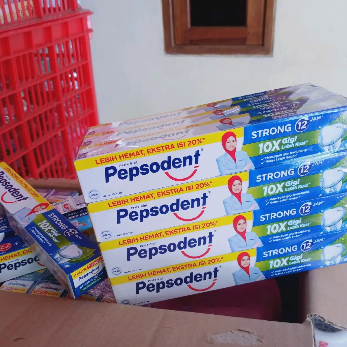 DAPAT 12PCS Pepsodent Strong 75 + 15g Murah Mulut