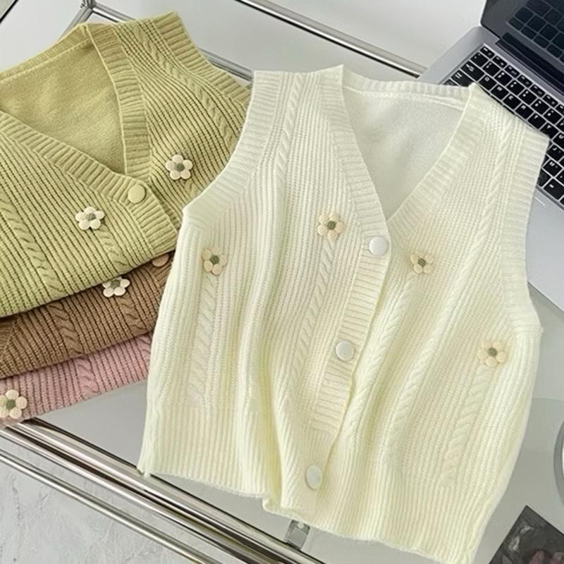 Áo Gile Len Cổ Tim Cúc Bọc Đính Hoa Nổi Chất Mềm Mịn G3 Freesize Dưới 60kg Phù Hợp Nhiều Đối Tượng